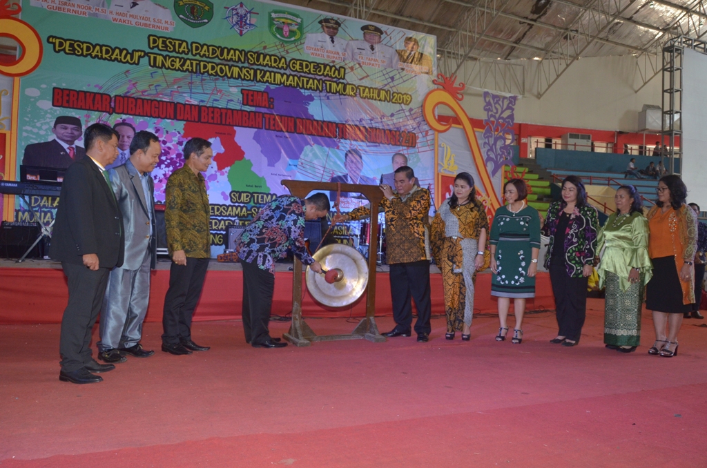 Pembukaan Pesparawi Tingkat Provinsi Kalimantan Timur tahun 2019